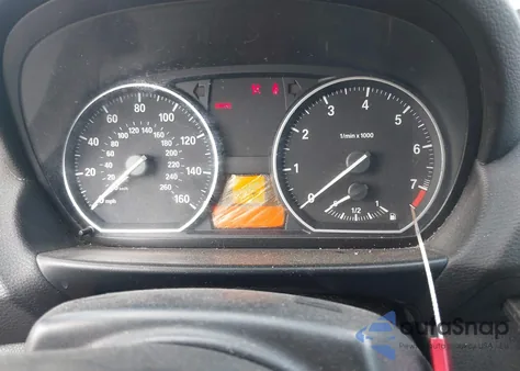 2009 BMW 128I z USA, uszkodzony, nr VIN WBAUL73529VJ75047